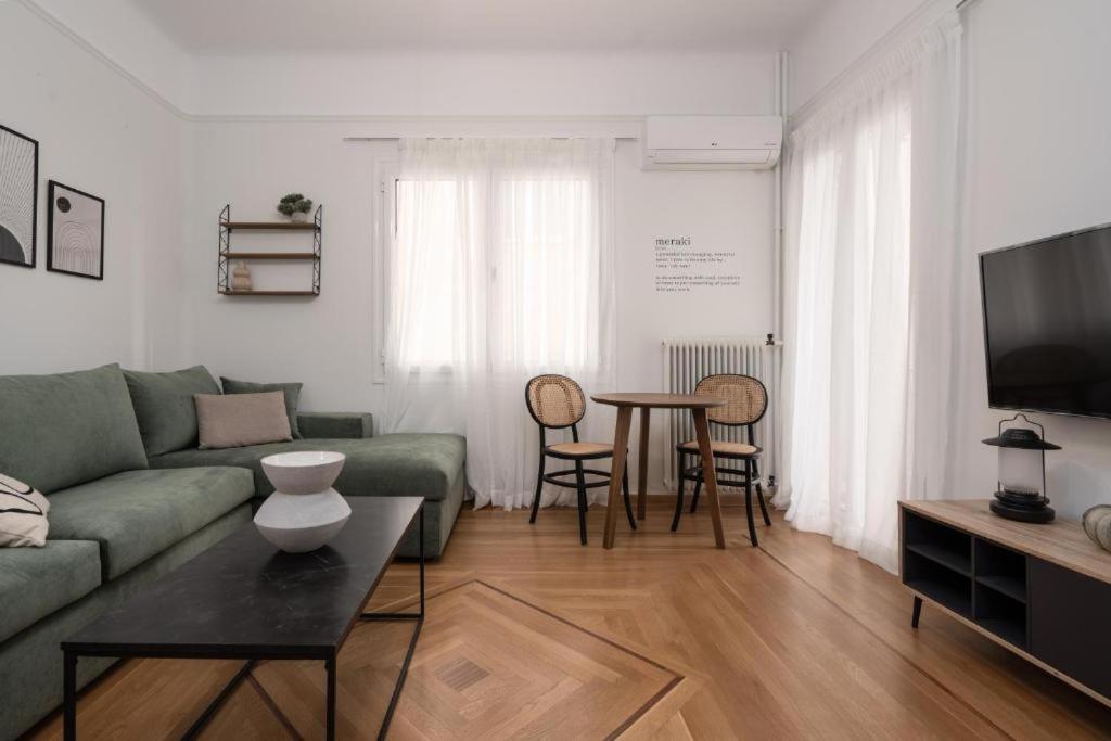 Vibrant Urban Getaway: Modern 1-Bedroom Near Bars, Parks, And Metro Athen Eksteriør bilde